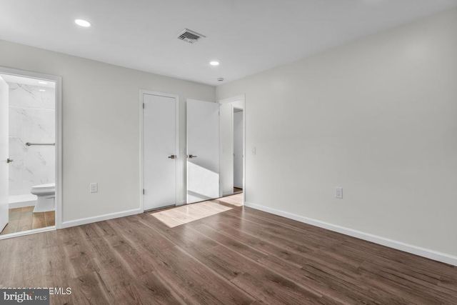 3 MADRAS CT, Toms River, NJ 08757