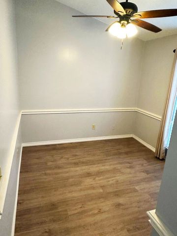 7612 Honeybee Court, Fort Worth, TX 76137