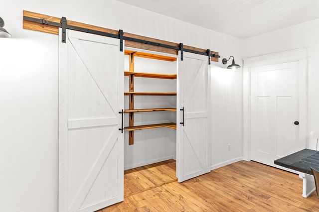 109 REDTAIL DR, Ashland, MO 65010