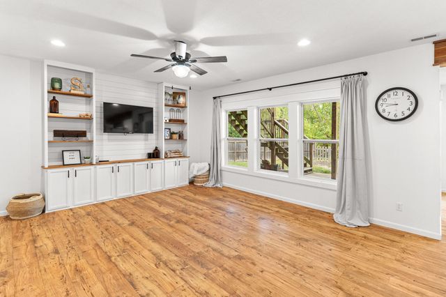 109 REDTAIL DR, Ashland, MO 65010