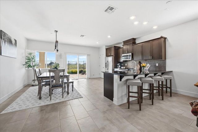 14864 Oakville Ln, Sloughhouse, CA 95683