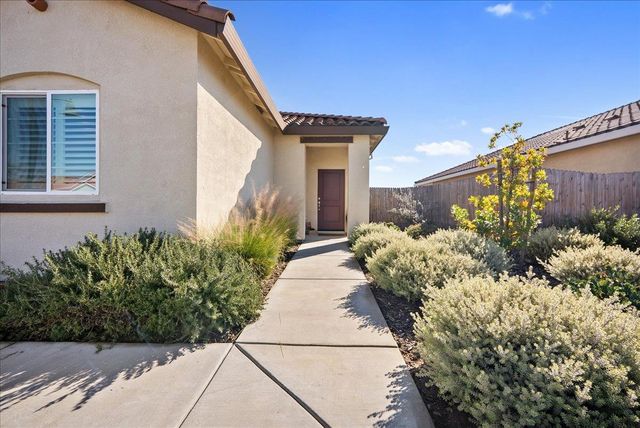 14864 Oakville Ln, Sloughhouse, CA 95683