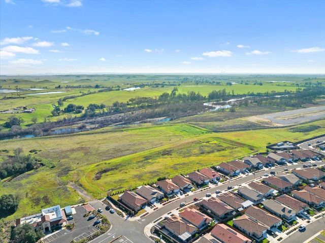 14864 Oakville Ln, Sloughhouse, CA 95683