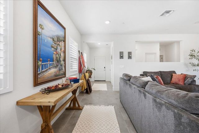 14864 Oakville Ln, Sloughhouse, CA 95683