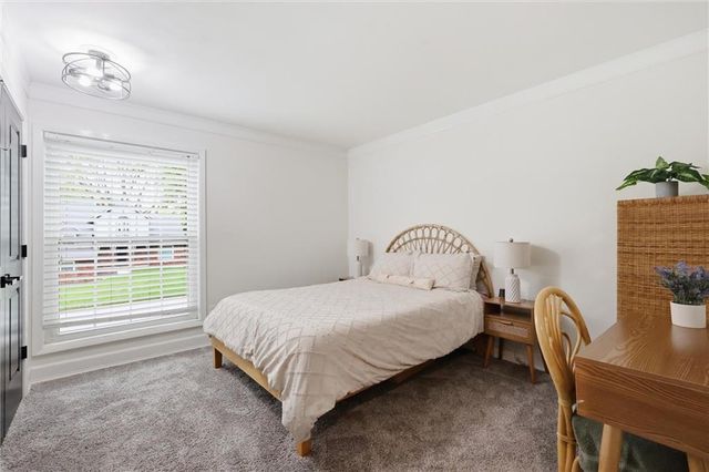 2601 W 121st Street, Leawood, KS 66209