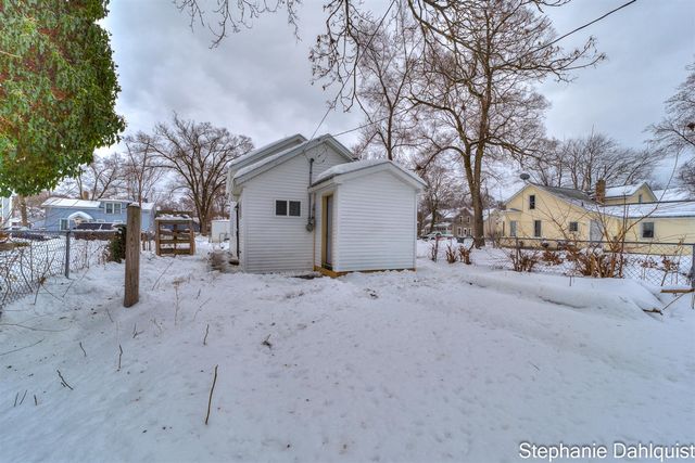 326 Mason Avenue, Muskegon, MI 49441