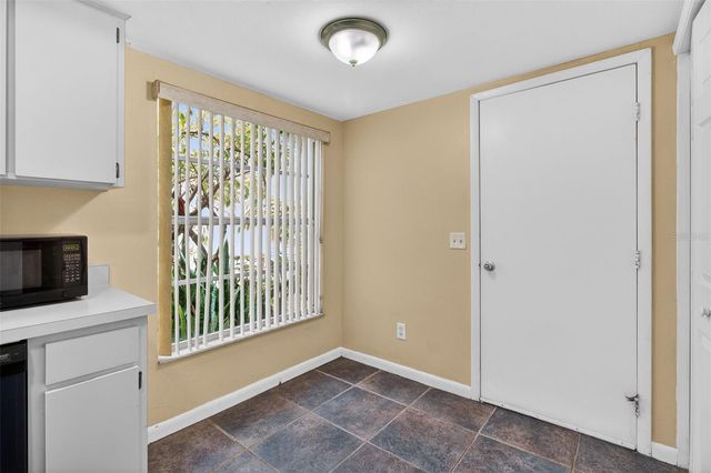 9761 FOX CHAPEL ROAD, Tampa, FL 33647