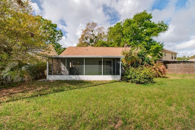 9761 FOX CHAPEL ROAD, Tampa, FL 33647