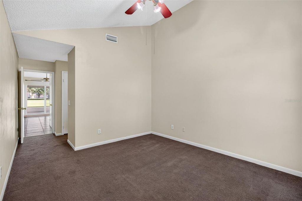 Image 19 of property listing at 9761 FOX CHAPEL ROAD, Tampa, FL 33647