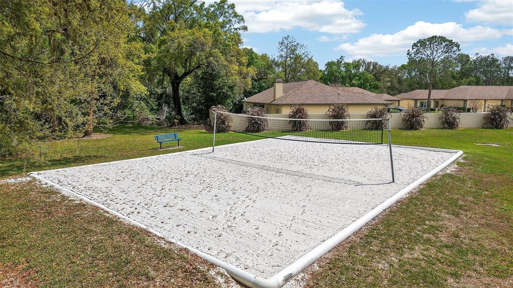 Image 37 of property listing at 9761 FOX CHAPEL ROAD, Tampa, FL 33647