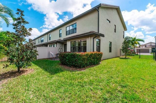8301 Catria Lane, Lake Worth, FL 33467