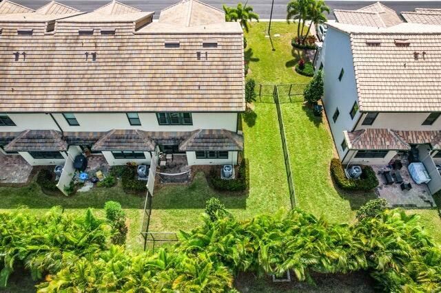 8301 Catria Lane, Lake Worth, FL 33467