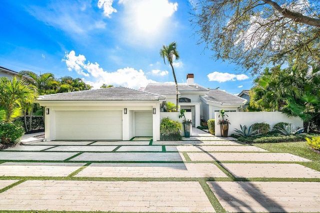 215 Island Drive, Jupiter, FL 33477