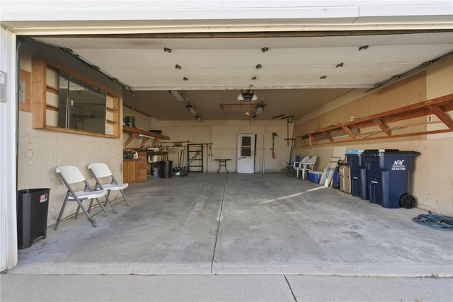 71 Central Avenue NE, Swisher, IA 52338