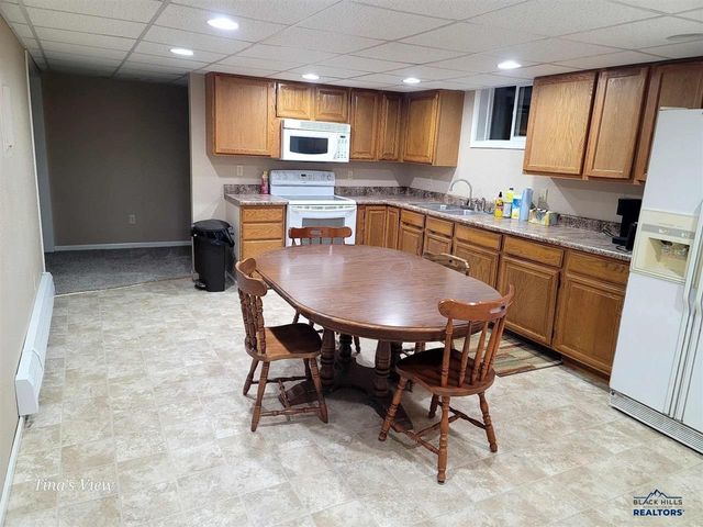 3255 Old Belle Road, Spearfish, SD 57783