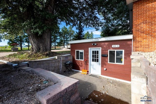 3255 Old Belle Road, Spearfish, SD 57783