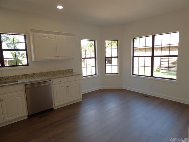 106 CREEKVIEW, Hot Springs, AR 71913