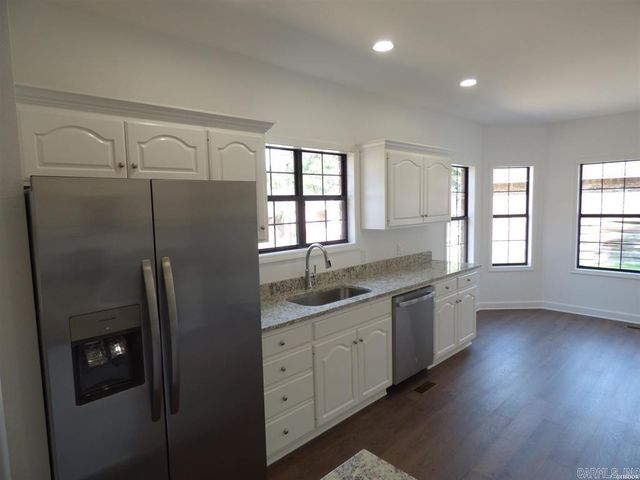 106 CREEKVIEW, Hot Springs, AR 71913