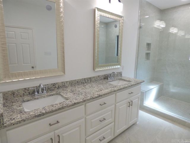 106 CREEKVIEW, Hot Springs, AR 71913