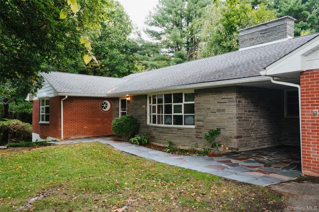 13 Edgewood Drive, New Paltz, NY 12561