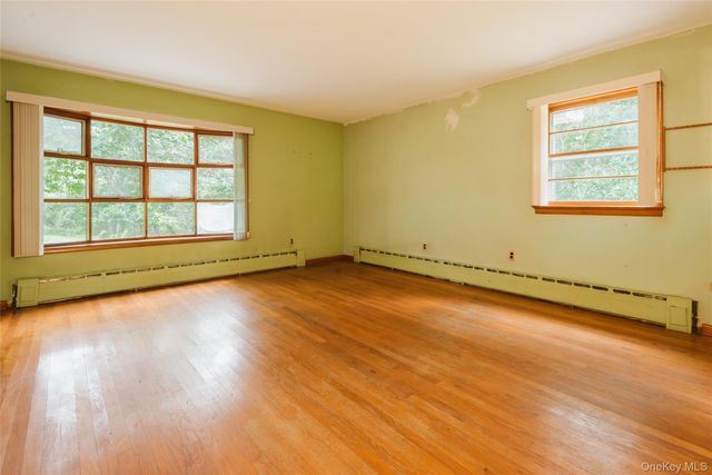 13 Edgewood Drive, New Paltz, NY 12561