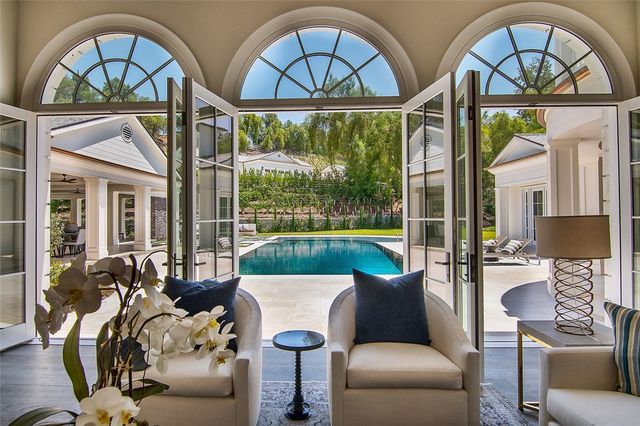 5546 JED SMITH Road, Hidden Hills, CA 91302