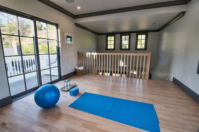 5546 JED SMITH Road, Hidden Hills, CA 91302