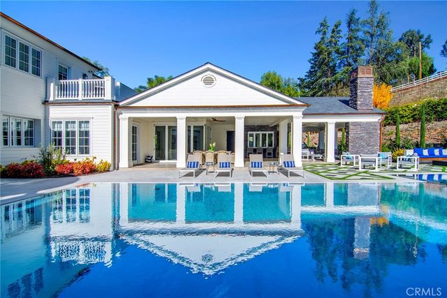 5546 JED SMITH Road, Hidden Hills, CA 91302