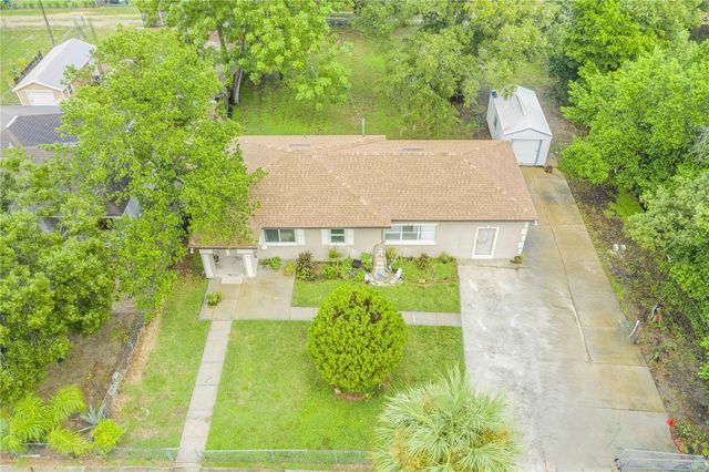 6 E MAGNOLIA STREET, Davenport, FL 33837