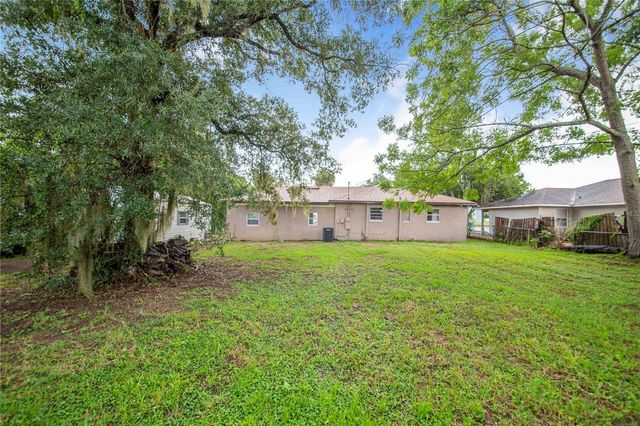 6 E MAGNOLIA STREET, Davenport, FL 33837