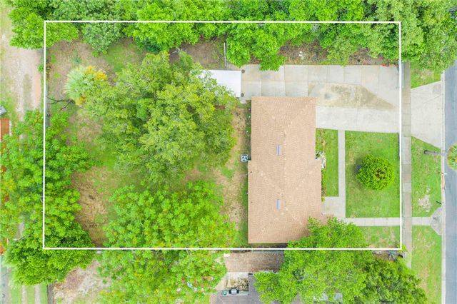 6 E MAGNOLIA STREET, Davenport, FL 33837