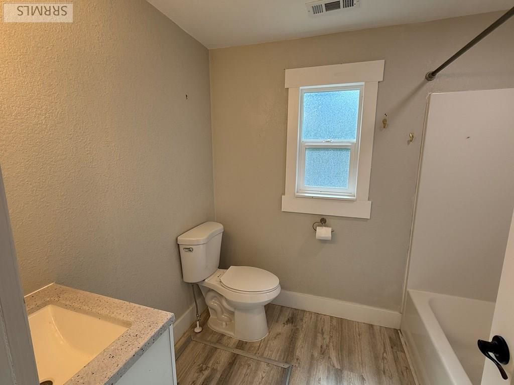 Image 13 of property listing at 182 S 1st W, Rigby, ID 83442