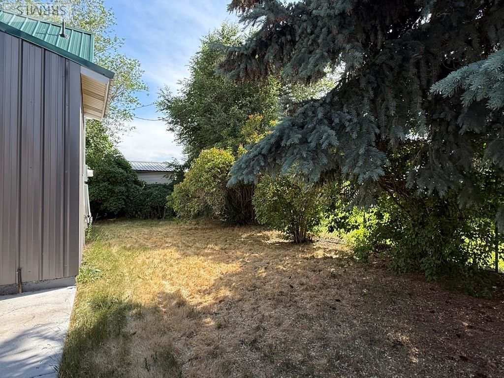 Image 17 of property listing at 182 S 1st W, Rigby, ID 83442