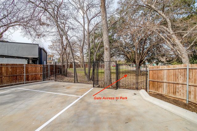 408 Foch Street 201, Fort Worth, TX 76107