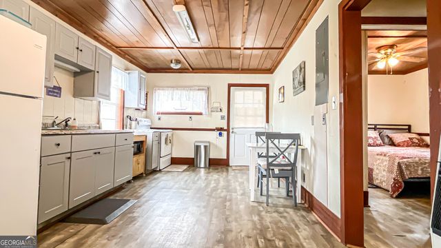 242 Katy Lake Road, Jackson, GA 30233