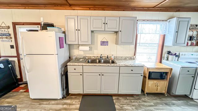 242 Katy Lake Road, Jackson, GA 30233