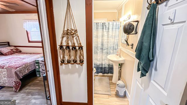 242 Katy Lake Road, Jackson, GA 30233