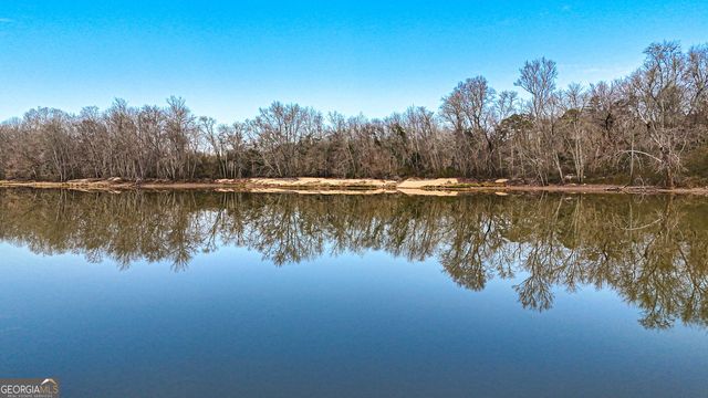 242 Katy Lake Road, Jackson, GA 30233