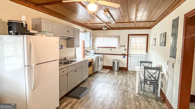 242 Katy Lake Road, Jackson, GA 30233