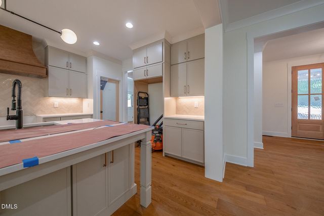 565 Willford Woods Road, Hillsborough, NC 27278