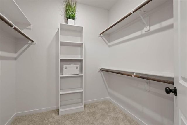 2606 SW Farm Field Road, Lee's Summit, MO 64082