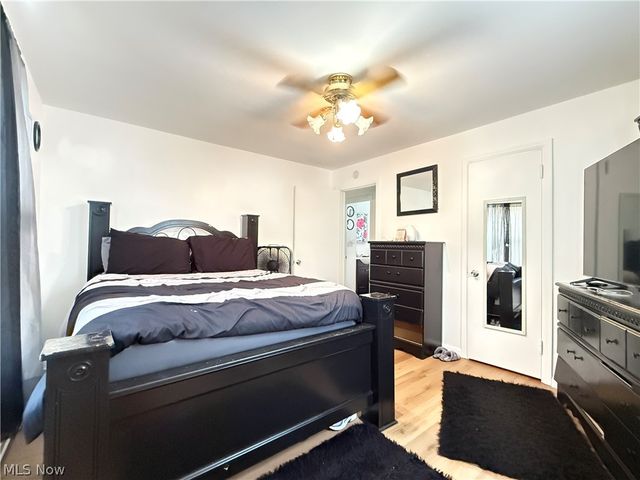430 Moherman Avenue, Youngstown, OH 44509