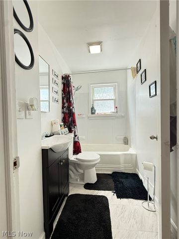 430 Moherman Avenue, Youngstown, OH 44509