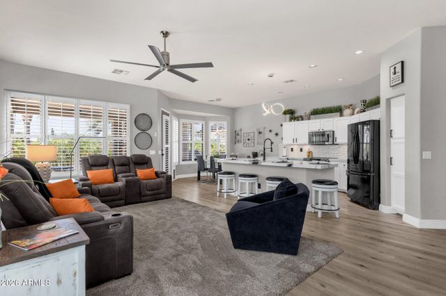 4680 E NIGHTINGALE Lane, Gilbert, AZ 85298