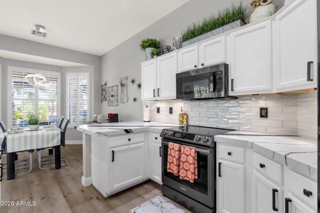 4680 E NIGHTINGALE Lane, Gilbert, AZ 85298