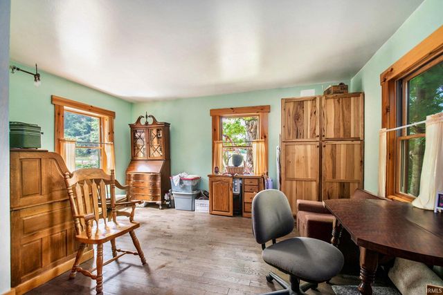 17064 County Road 14, Goshen, IN 46528