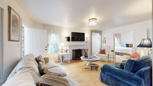 710 Woodland Avenue, Frankfort, KY 40601