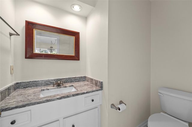131 Shadowood Street, Conroe, TX 77304