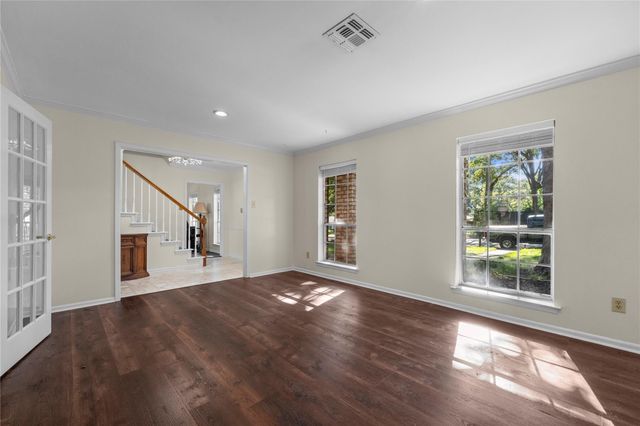 131 Shadowood Street, Conroe, TX 77304