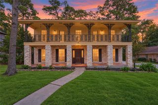 131 Shadowood Street, Conroe, TX 77304